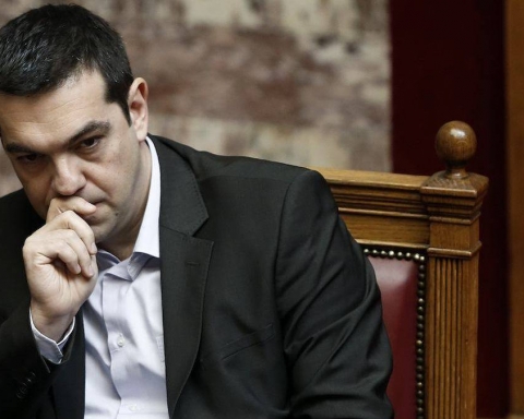 exase-kathe-aksiopistia-o-tsipras